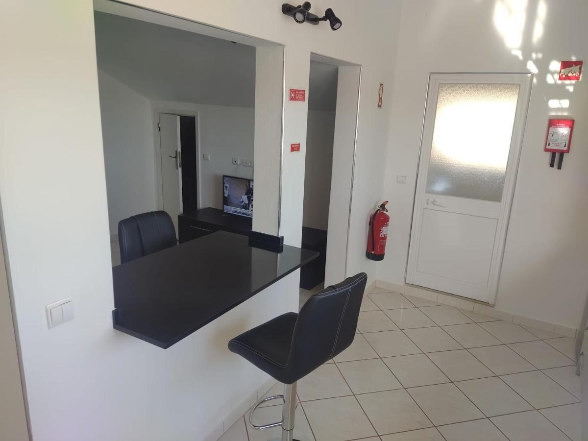 Nunes Apartments Mexilhoeira da Carregacao ภายนอก รูปภาพ